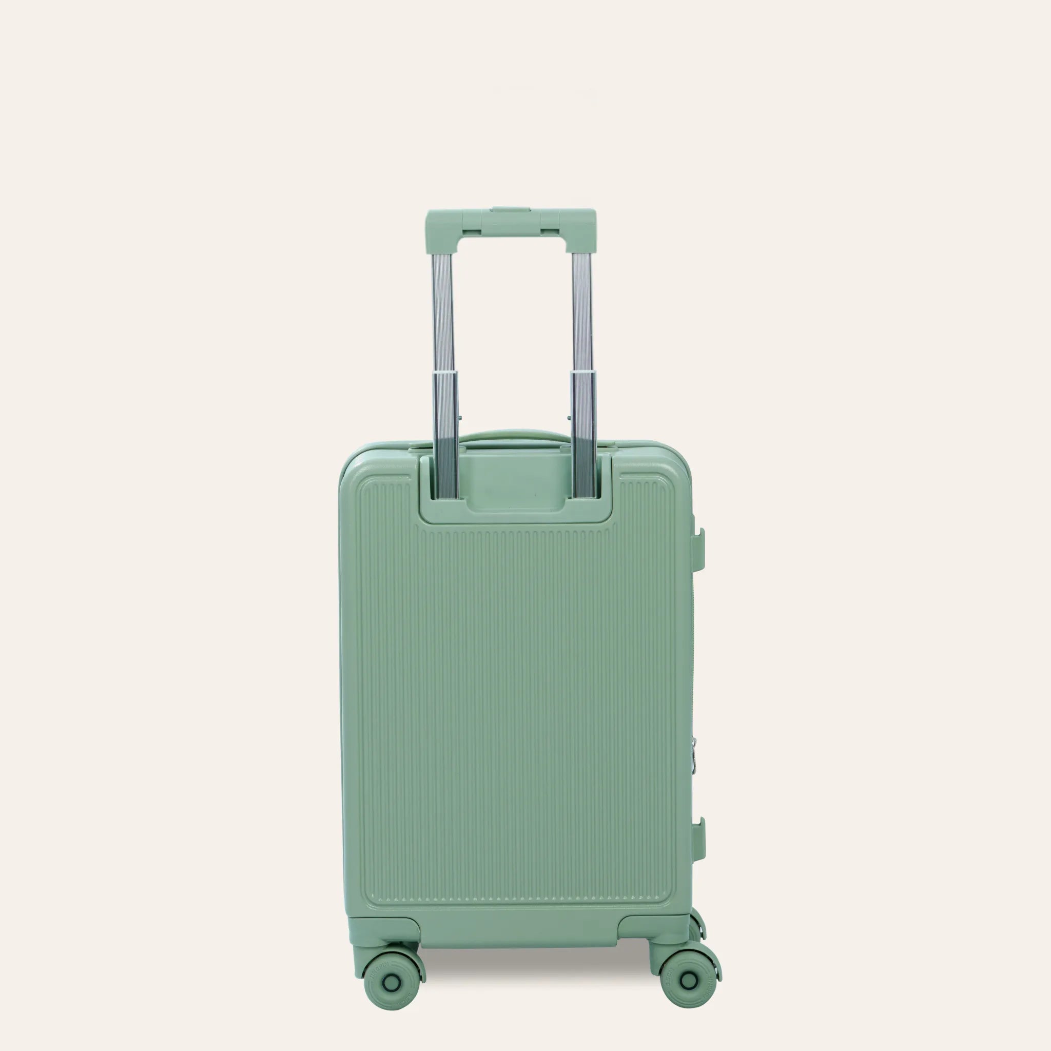 NORWAY | CABIN - Green