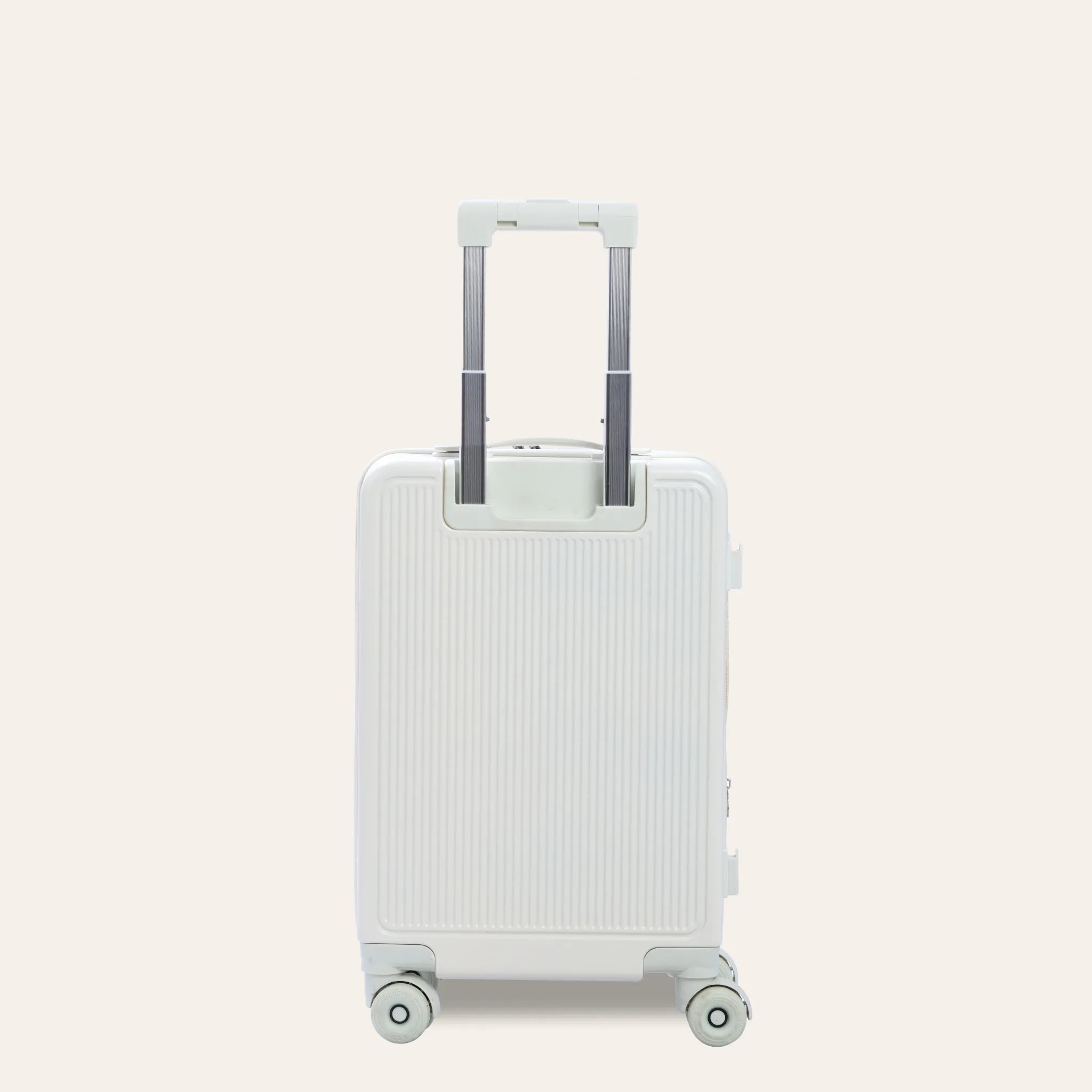 NORWAY | CABIN - White